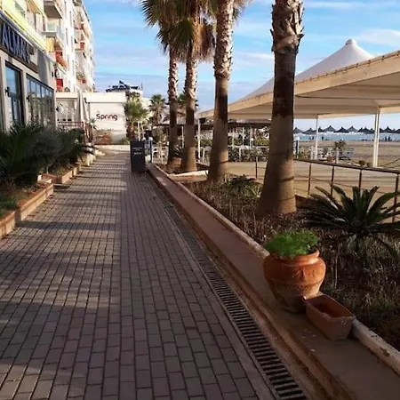 Lovely In The Beach, Апартаменты